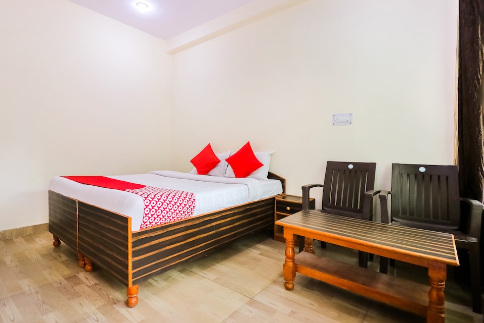 OYO 45077 Inder Palace, Uttarkashi, Uttarkashi