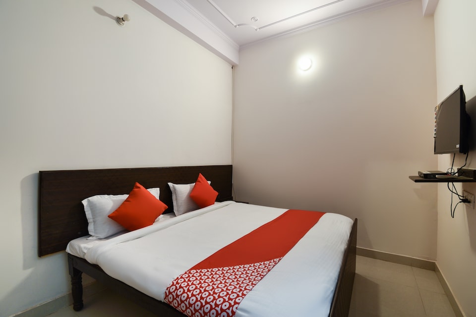 OYO 45087 Hotel Sapphire Palace 2, Jaipur Airport, Jaipur