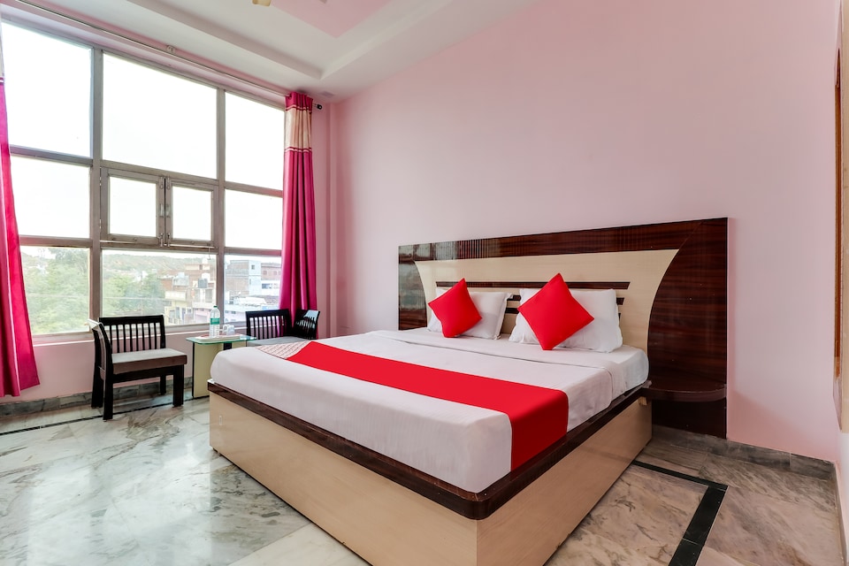 OYO 45093 Hotel Ambey Palace, Mahoba, Mahoba U.P