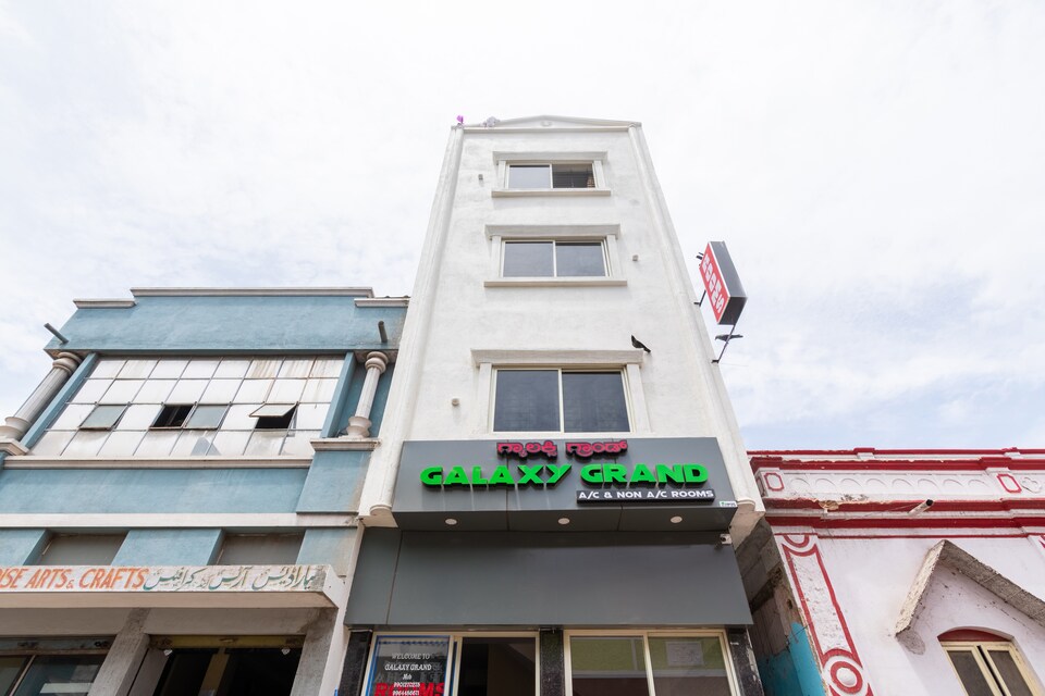 OYO 45103 Galaxy Grand, Mysore City Center-II, Mysore