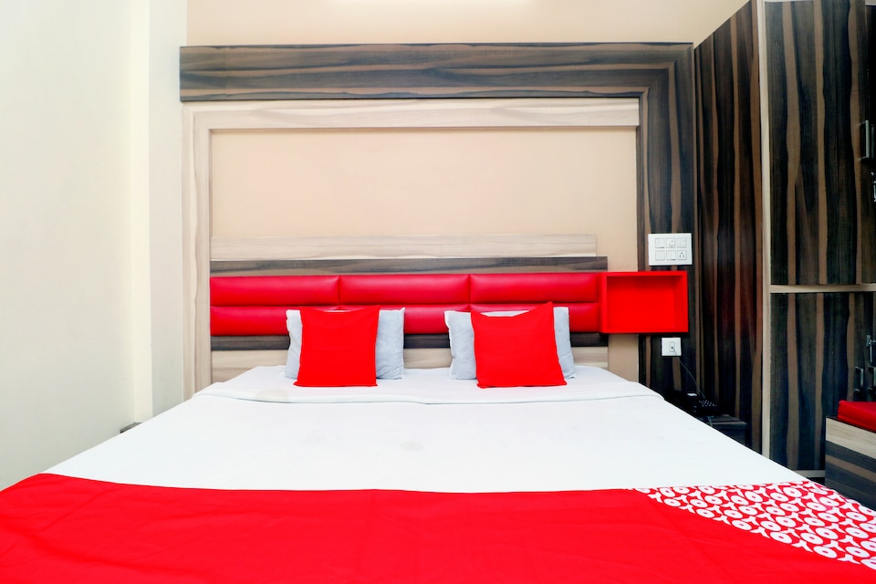 OYO 45106 Jai Shakti Kuteer Guest House , Mall Road Bathinda, Bathinda