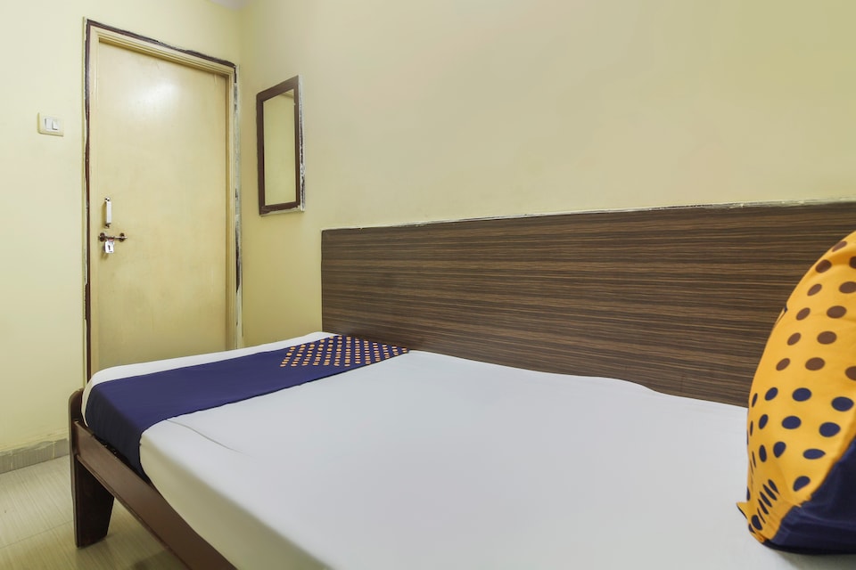 SPOT ON 45127 Thirumala Lodge, Secunderabad, Hyderabad