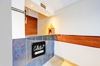 Collection O Phoolbagh Near DD Mall