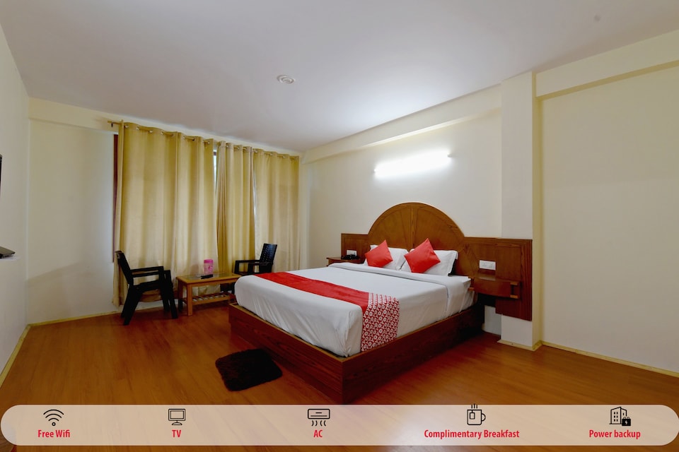 OYO 45132 Devlok Inn, Naggar Road, Manali