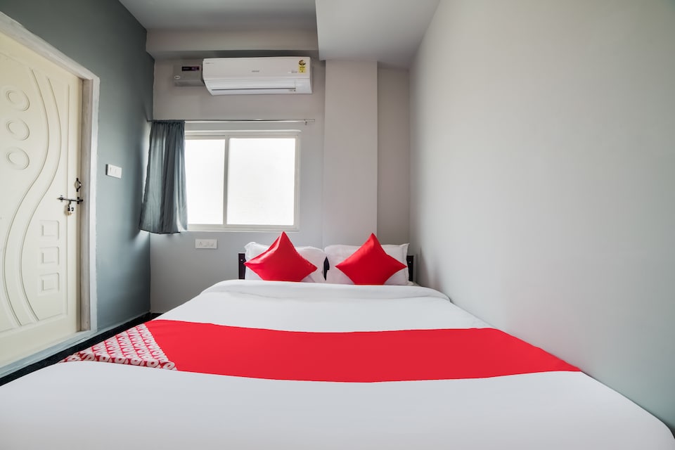 OYO 45138 Rest Inn Oyo, Kondapur, Hyderabad
