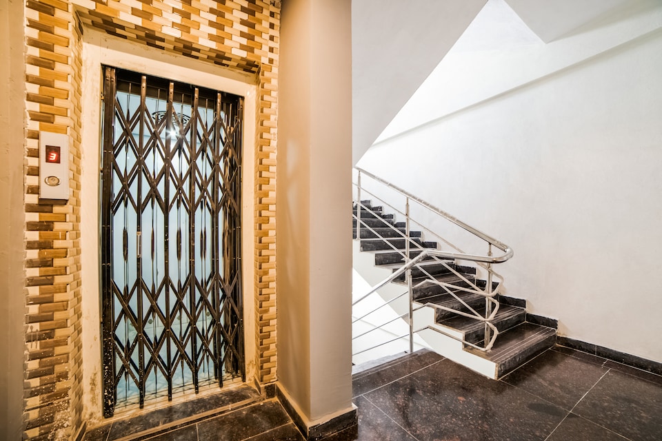 OYO 45138 Rest Inn Oyo, Kondapur, Hyderabad