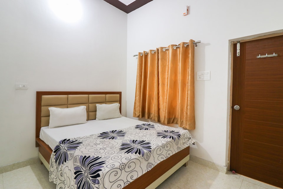 SPOT ON 45140 Al Makhdum Hotel, Roorkee, Roorkee