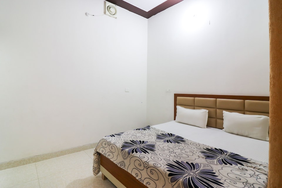 SPOT ON 45140 Al Makhdum Hotel, Roorkee, Roorkee