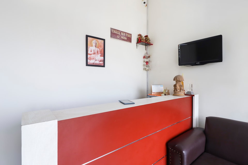 OYO Flagship Kumar Guest House, Tergar Monastery Area, Bodhgaya