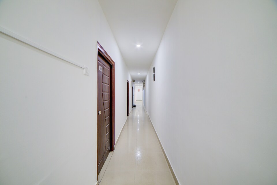 OYO Hotel Meredian Orchid Near Birla Mandir, Lakdikapul-II, Hyderabad
