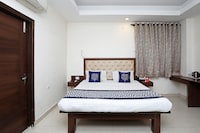 Capital O Hotel Ranjana Heritage Near Indira Nagar Metro Station