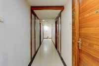 Super Townhouse Arcot Road Near Kauvery hospital