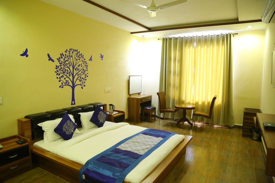 Capital O 614 Highway Greens, Mohali, Mohali