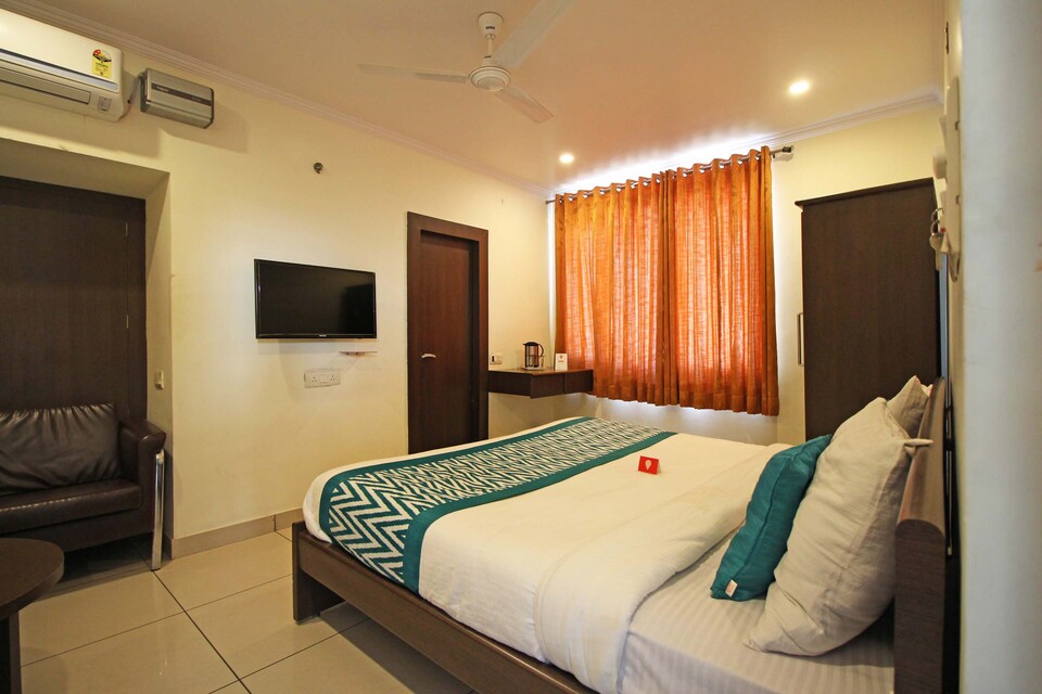 OYO 4074 Hotel Surya, Tikonia Haldwani, Haldwani