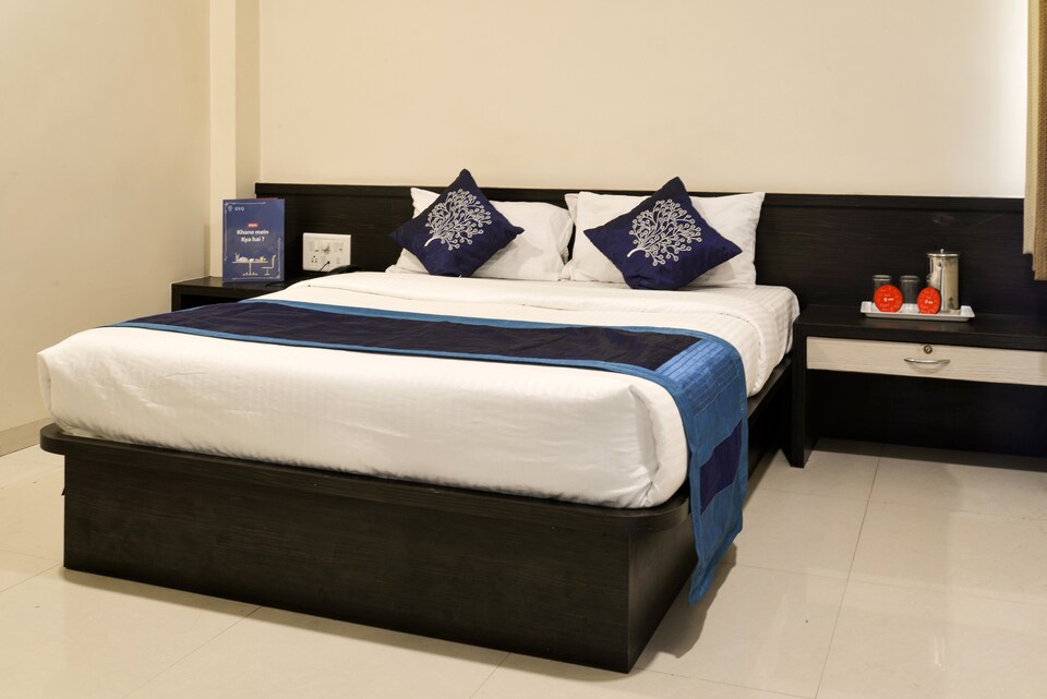 OYO 4093 होटल शांतिकाल, Shirdi, शिरडी