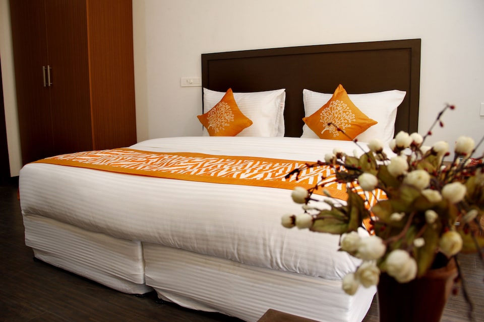 OYO 698 Hotel Maven's House, Old Gurgaon, Gurgaon