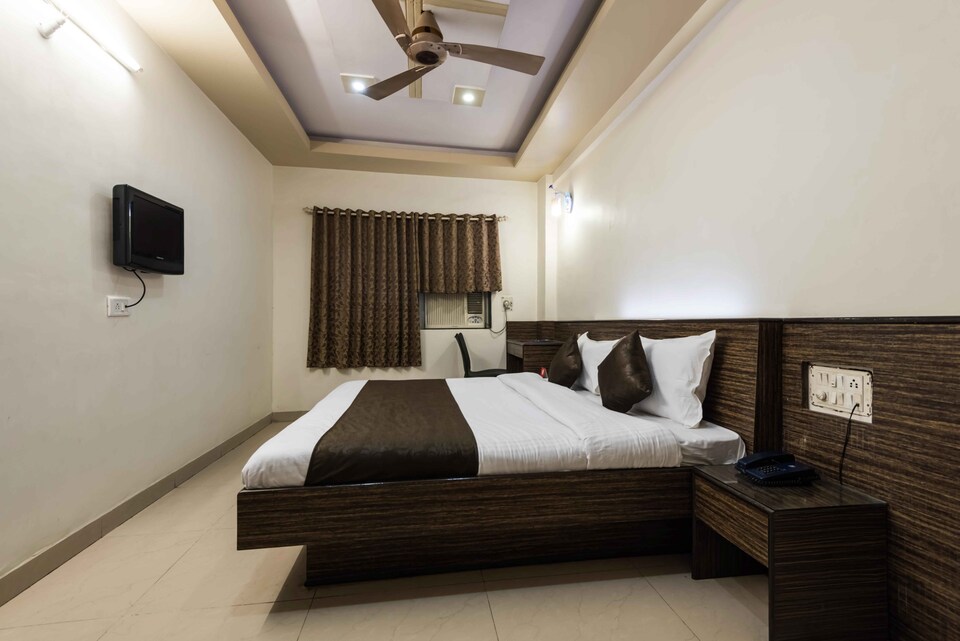 OYO 4151 Hotel Vrindavan, Mumbai Panvel-CBD-Taloja, Mumbai