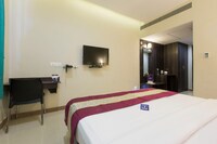 OYO M The Business Hotel Near Dabolim Airport