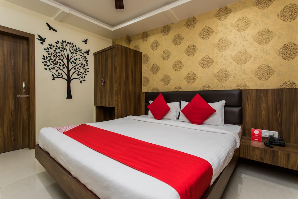 OYO 4164 Hotel Shivam Elite, Mahakal Temple 1, Ujjain