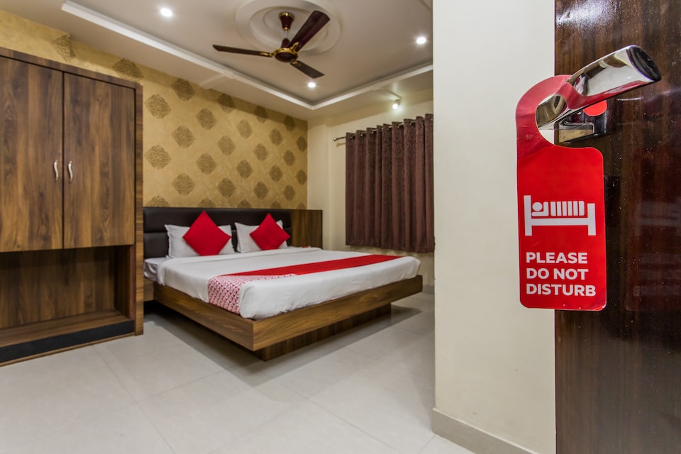 OYO 4164 Hotel Shivam Elite, Mahakal Temple 1, Ujjain