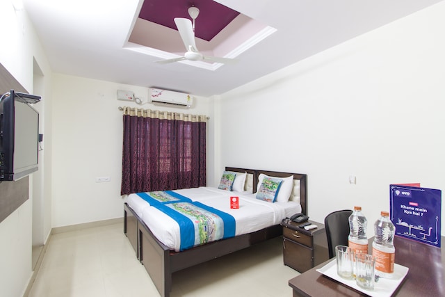 OYO Apartment Queens Court Near Golconda Fort