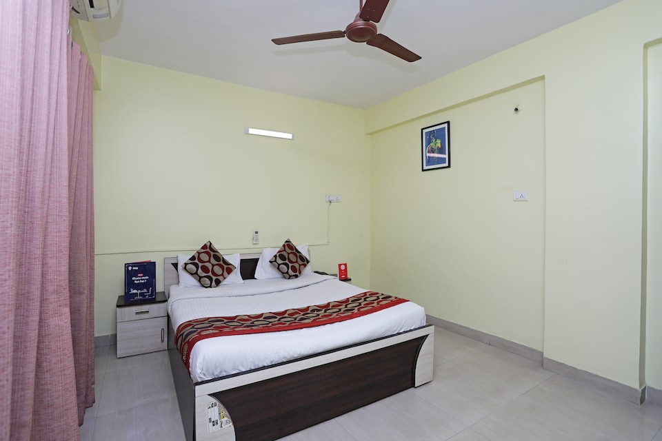 OYO 704 Apartment Kharadi, Kharadi Pune, Pune