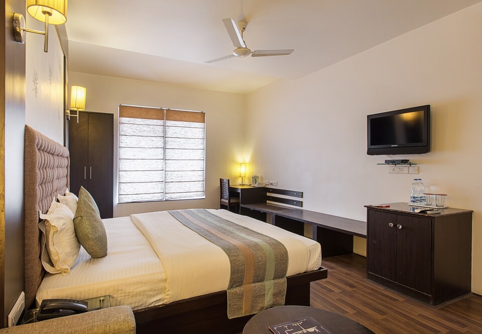 Capital O 705 Hotel Siddharth Inn, Jaipur Airport, Jaipur