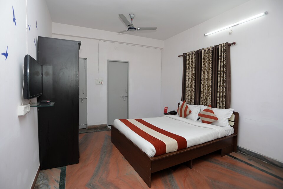 OYO 4229 Rishi Homes, MP Nagar Bhopal, Bhopal