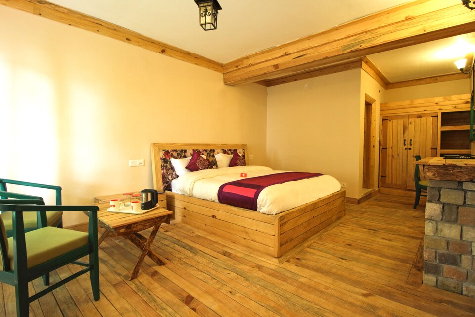 OYO 7195 Home Stay The Cliffe, Clock Tower Mussoorie, Mussoorie