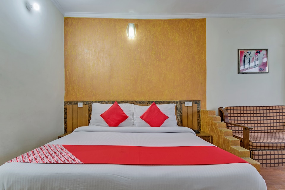 OYO 4249 Hotel Ark, Dalhousie, Dalhousie