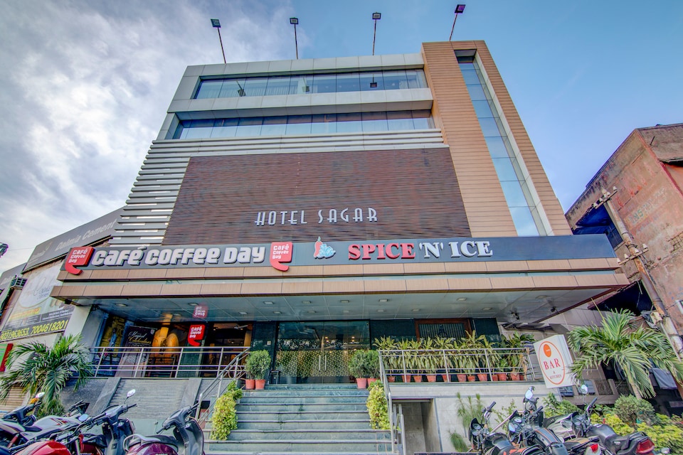 Capital O 4266 Hotel Sagar, Sakchi Jamshedpur, Jamshedpur