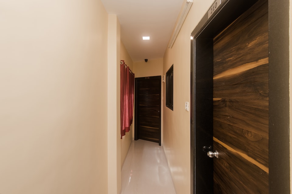 OYO 4269 Hotel Sai Residency, Mumbai International Airport, Mumbai