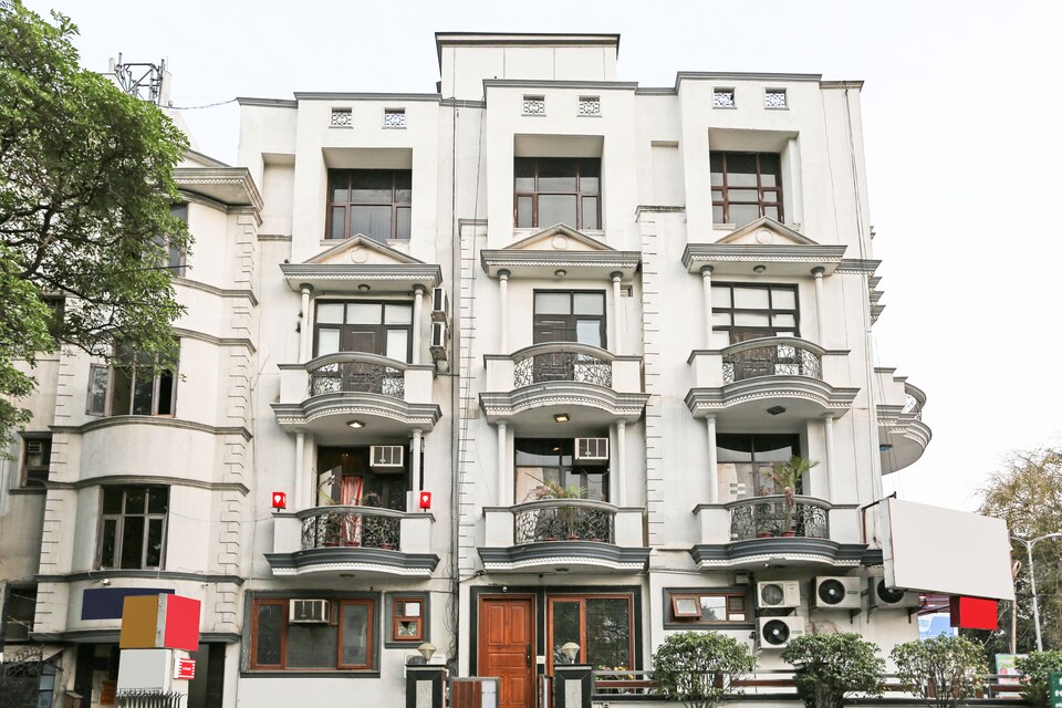 OYO Flagship 485 GK2 Savitri Cinema, Greater Kailash Delhi, Delhi