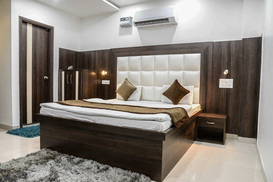OYO 4335 Hotel Stay Inn, Mall Road Bathinda, Bathinda