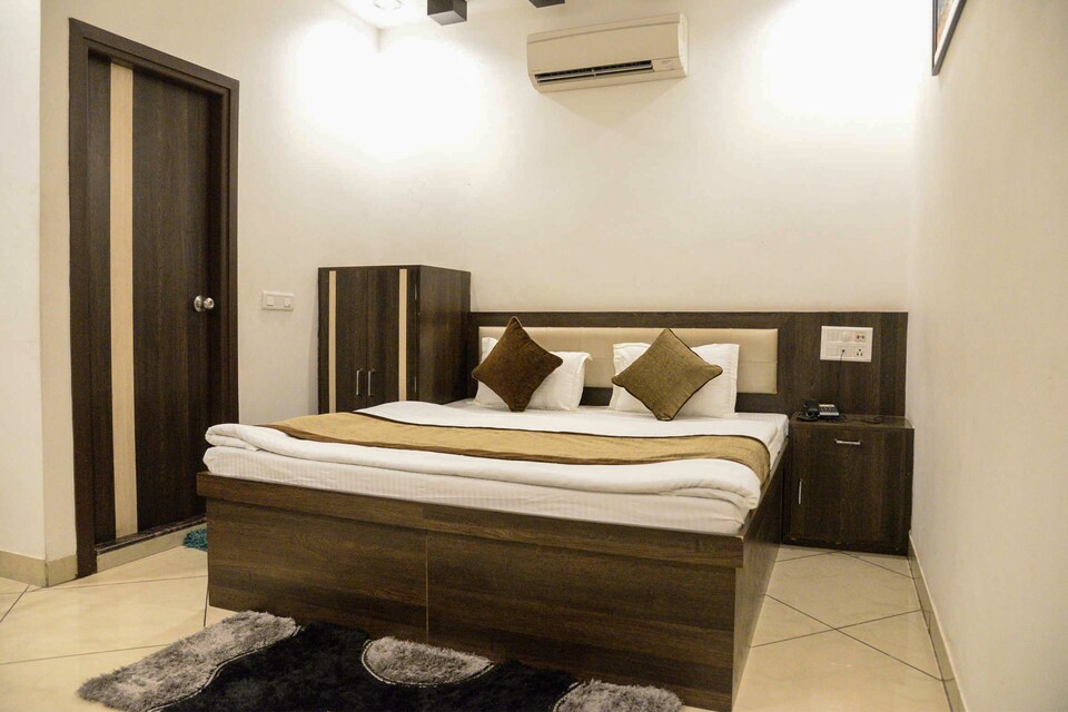 OYO 4335 Hotel Stay Inn, Mall Road Bathinda, Bathinda