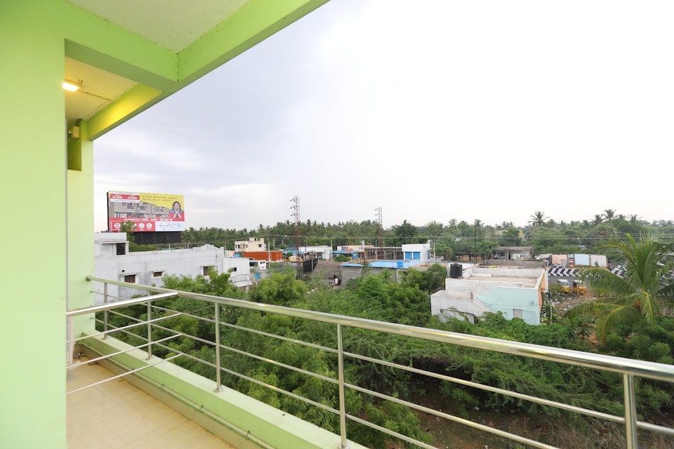 OYO 4355 Goodland Inn, GST Chennai, Chennai