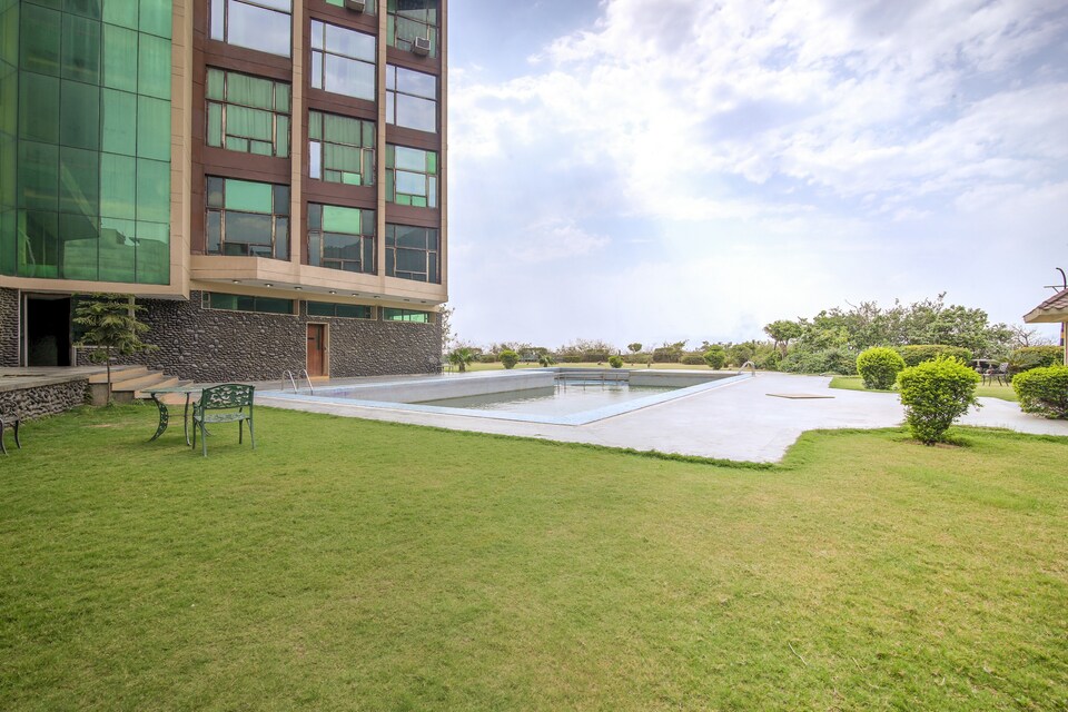 OYO 14979 Hotel Devi Grand, Katra, Katra