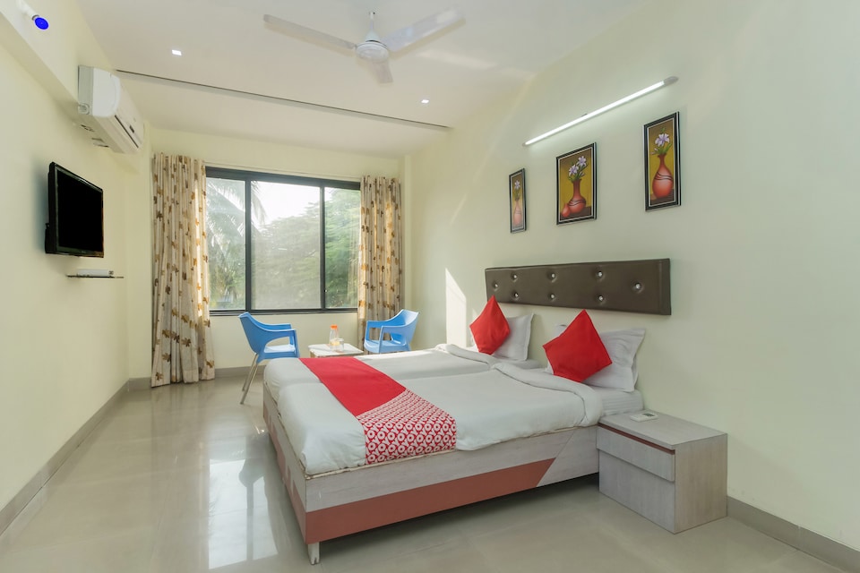 Flagship 4387 Hotel Theem Plaaza, Nashik, Nashik