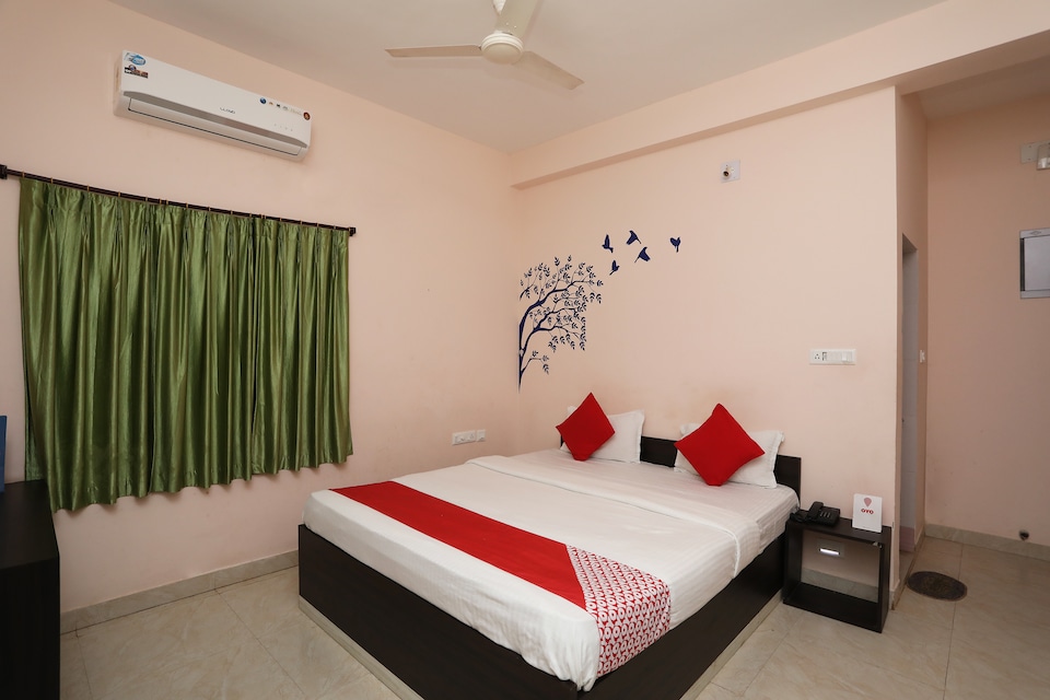 OYO 4389 Sai Guest House, Chandrasekharpur, Bhubaneswar