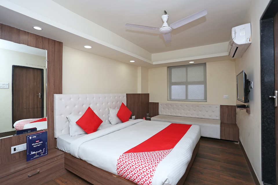 OYO 4406 Hotel Arya Palace, MP Nagar Bhopal, Bhopal