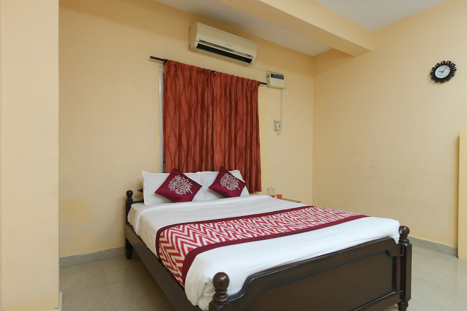 live under chn2082, Porur Chennai, Chennai