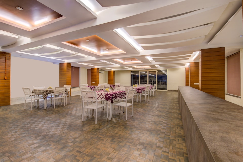 OYO 4454 B&B Hotel, Firayalal, Ranchi