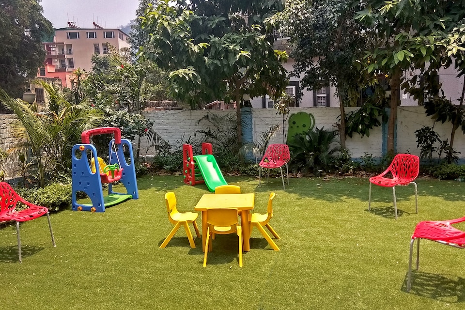 OYO 4475 Hotel Akash Continental, Laxman Jhoola Rishikesh, Rishikesh