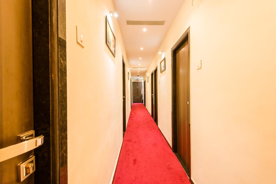 Capital O 4482 Ascot International, Mumbai International Airport, Mumbai