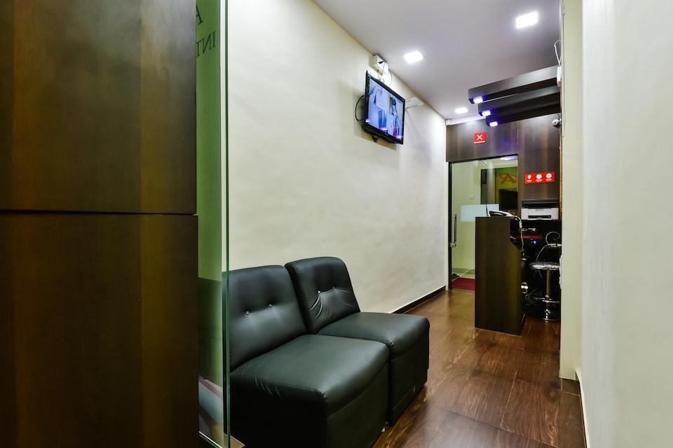 Capital O 4482 Ascot International, Mumbai International Airport, Mumbai