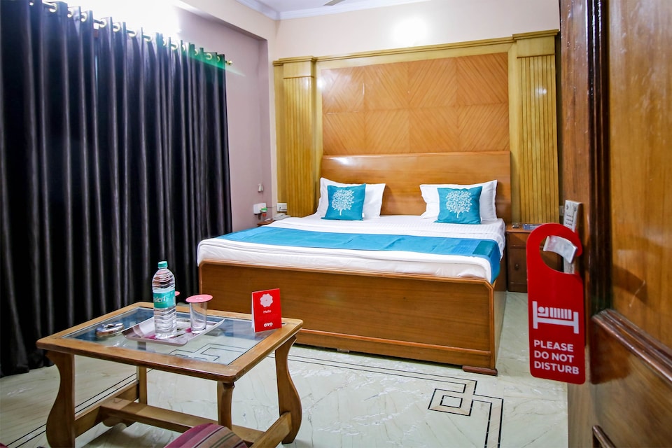 OYO 4489 Hotel Gyan Ganga Heritage, Bhupatwala, Haridwar