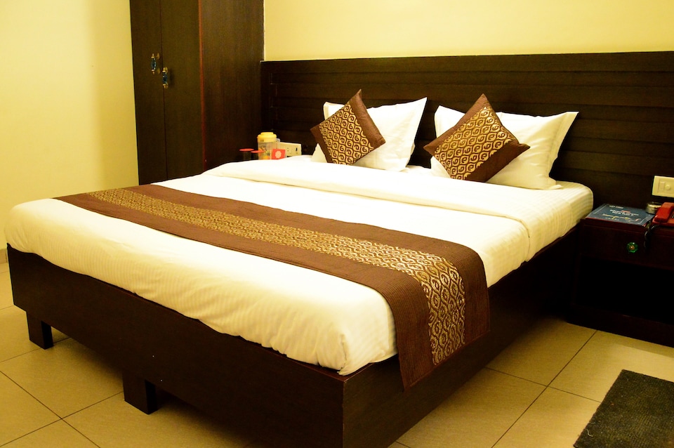 OYO 4495 Hotel City Home, Raja Park Jaipur, Jaipur