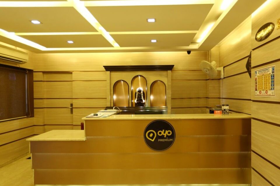 OYO Premium 021 Sri Ramachandra Hospital, Porur Chennai, Chennai