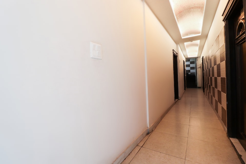 OYO Flagship 4528 Hotel Shagun Palace, Rajpur Road Dehradun, Dehradun