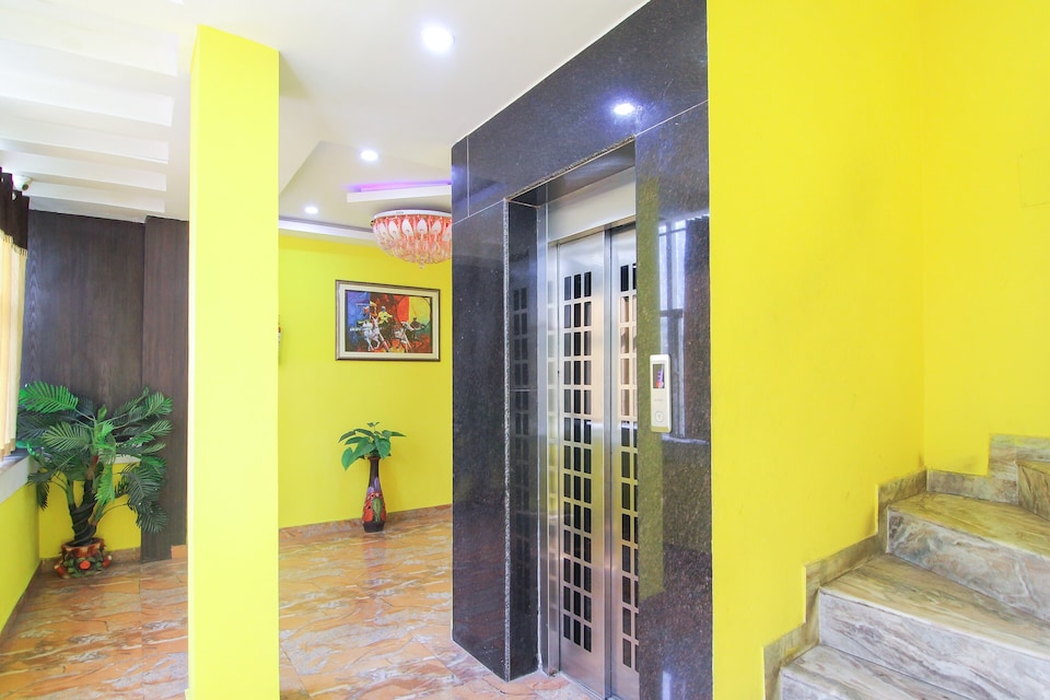 Capital O 4530 GL Residency, Mahanagar Lucknow, Lucknow